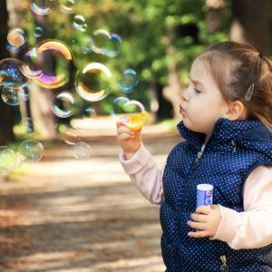 les étapes de croissance d'un bébé