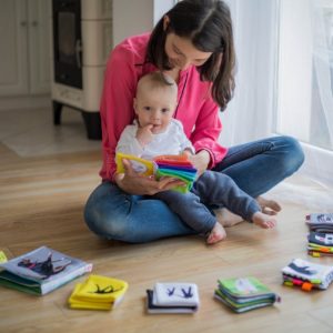 mes 6 règles de base pour créer la garde-robe d'une jeune maman.