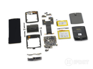 motorola razr 2019 démoli par iFixit
