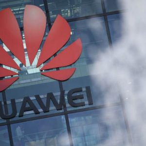 Le géant chinois des télécoms Huawei va installer en France un site de production d'équipements radio pour la 5G