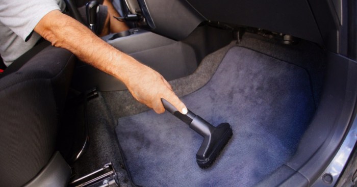 Que faut-il utiliser pour nettoyer les tapis?