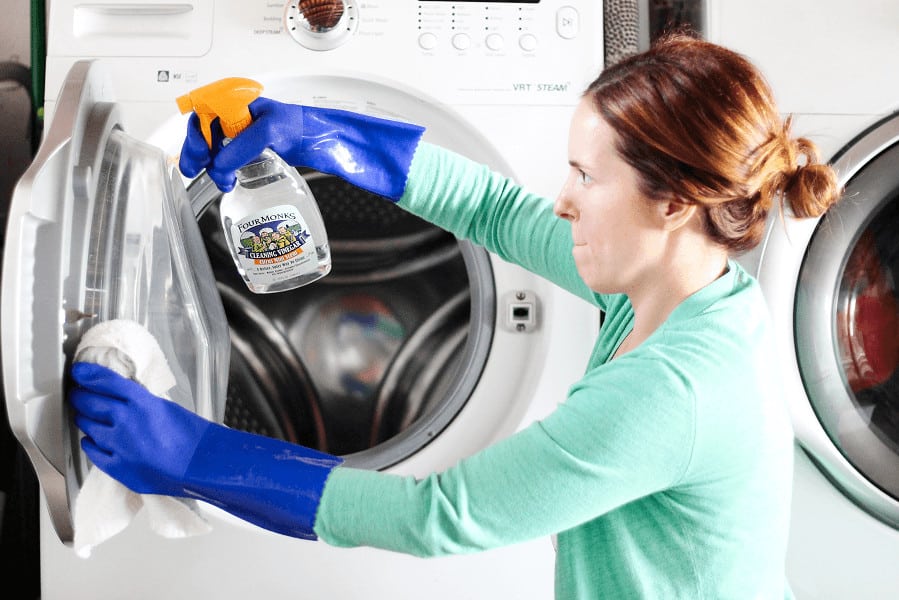 Mauvaise odeur dans la machine à laver: que faire?