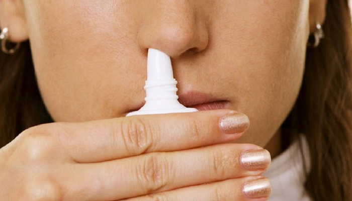 pompe avec de l' eau et du sel