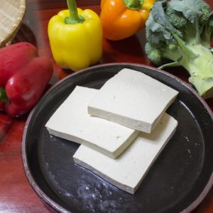 Le tofu est-il bon ou mauvais pour la santé