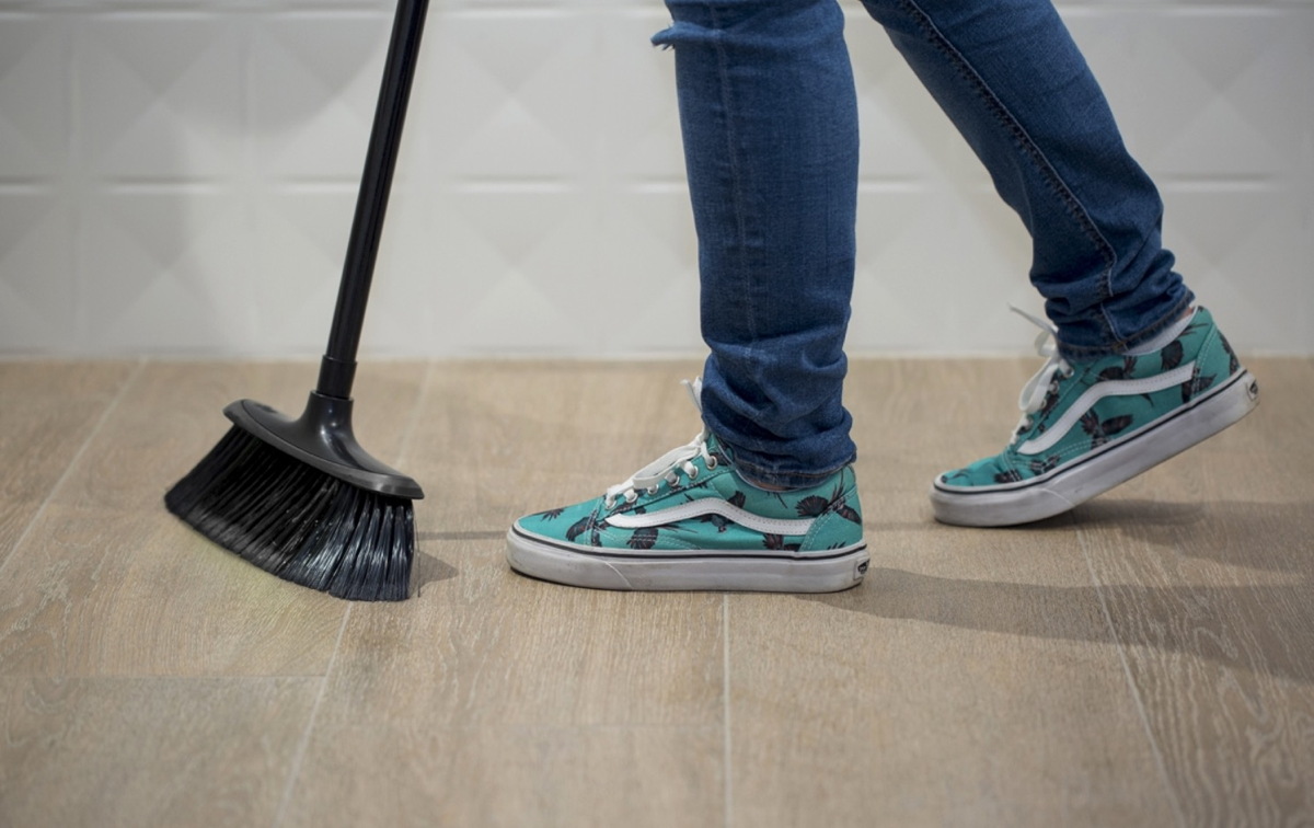 Nettoyez le grès cérame après la pose