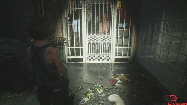 générateur électrique sur la gauche pour bloquer les deux adversaires