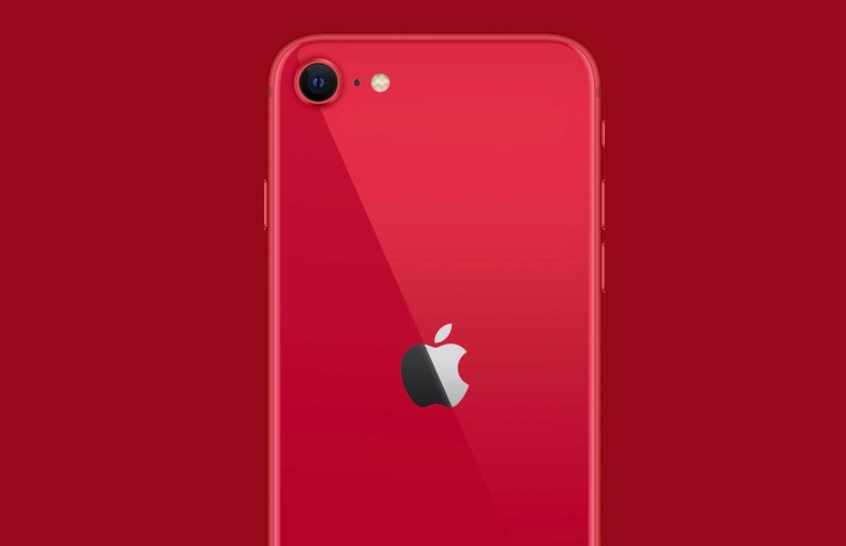 Le produit (RED) iPhone SE est la meilleure couleur si vous souhaitez soutenir une bonne cause.