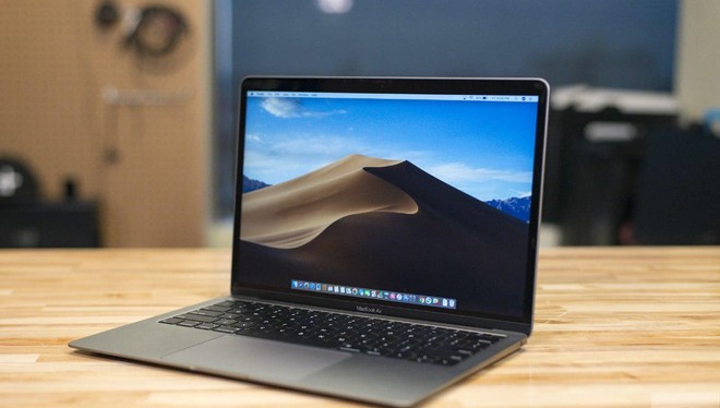 MACBOOK AIR 2020