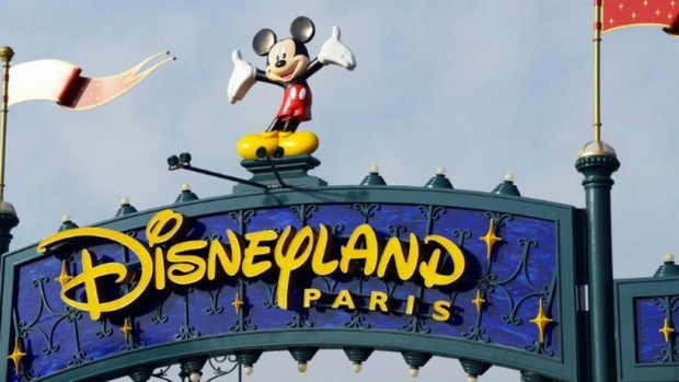Disneyland Paris annonce sa réouverture progressive