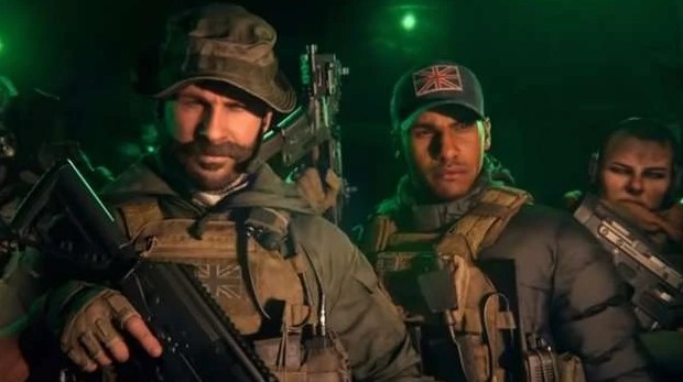 Garrick avec le capitaine Price