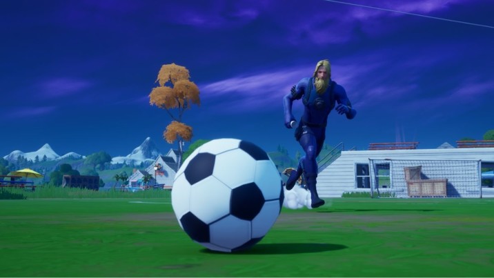 Marquer un but sur le terrain de football de Pleasant Park