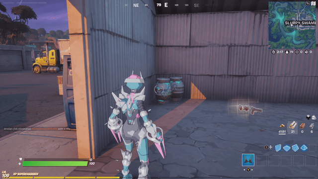 Ensuite, vous en trouverez deux autres en bas dans le coin.