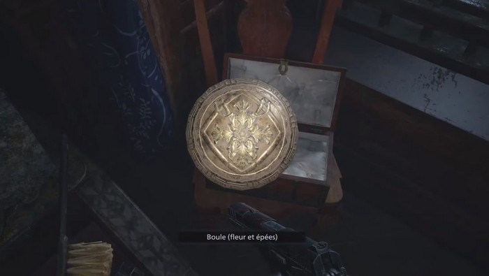 la boule (Fleur et épées)