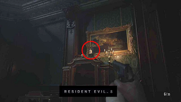 au dessus de l’armoire