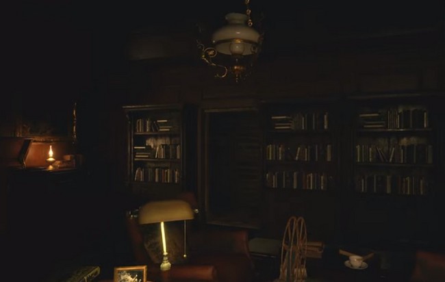 Énigme du film dans le bureau-1