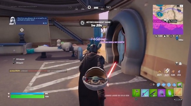 Survivre aux phases de la tempête en portant un sabre laser dans Fortnite