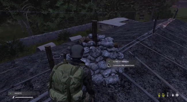 monter un mât à drapeau DAYZ