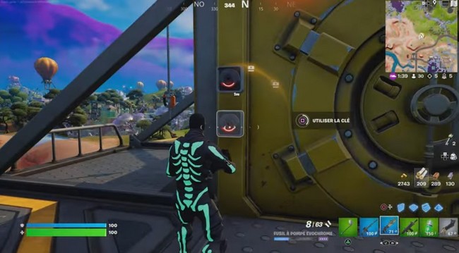 un coffre-fort fortnite