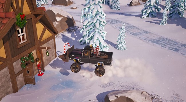 rouler sur des décorations des fêtes avec des véhicules dans Fortnite