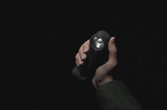 la lampe torche dans Silent Hill 2 Remake-1