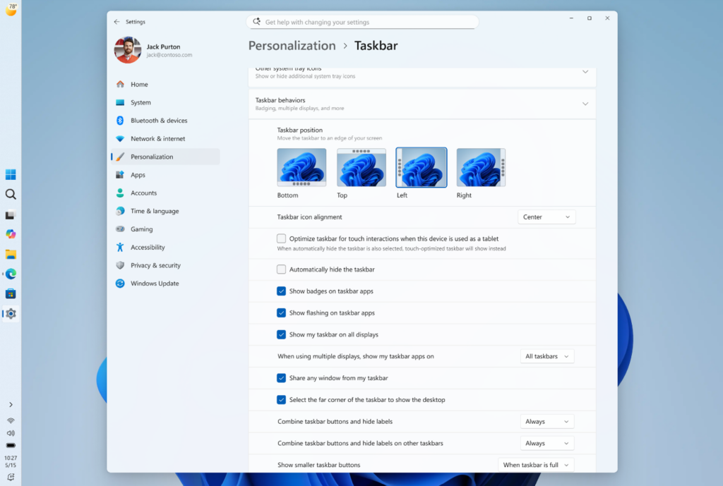 Exemple Microsoft des réglages de position de la barre des tâches dans une préversion Windows Insider.