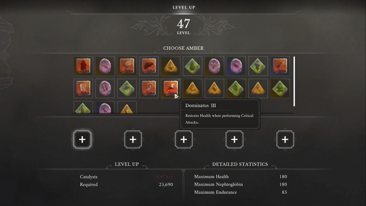 Menu des ambres de Valor Mortis avec Dominatus III et les emplacements d’équipement
